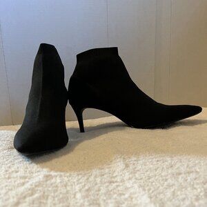 Forever 21 Sock-Like Knit Ankle Booties, Black Size 10 Boots, 3" Heel